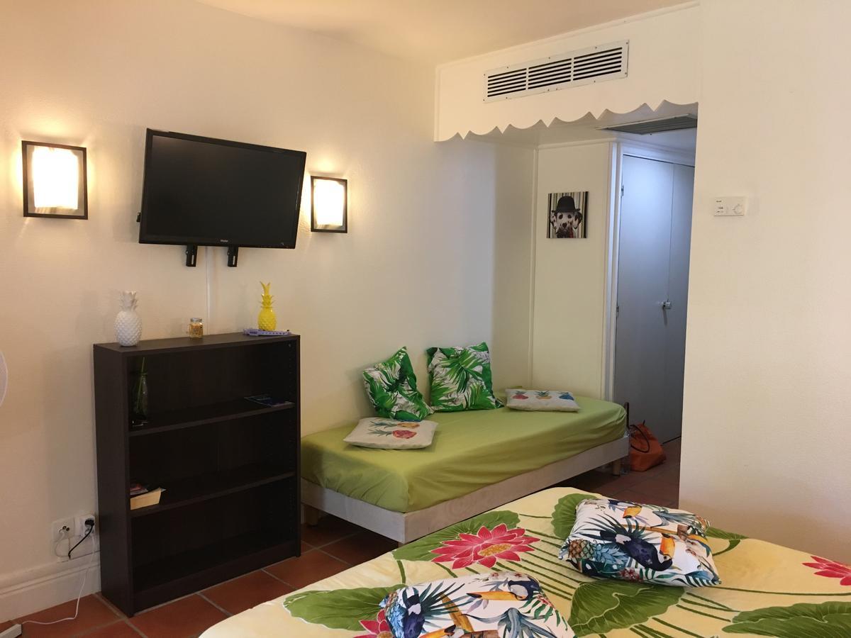 Apartament Studio Le Frangipanier Saint-Francois  Zewnętrze zdjęcie